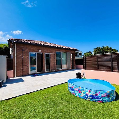 星降る夜と天然木の香りに包まれる新築癒しの隠れ家ishigaki Villa En えん Exteriör bild