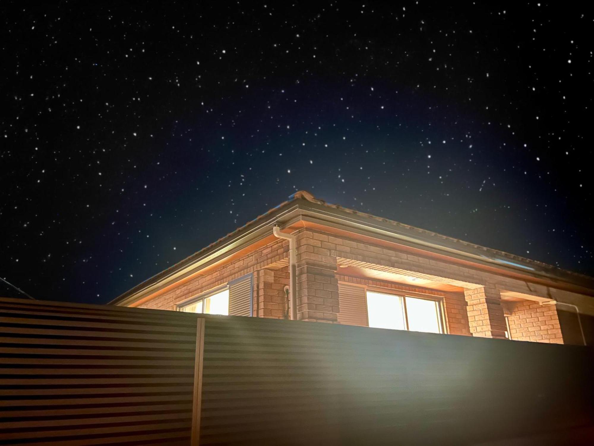 星降る夜と天然木の香りに包まれる新築癒しの隠れ家ishigaki Villa En えん Exteriör bild