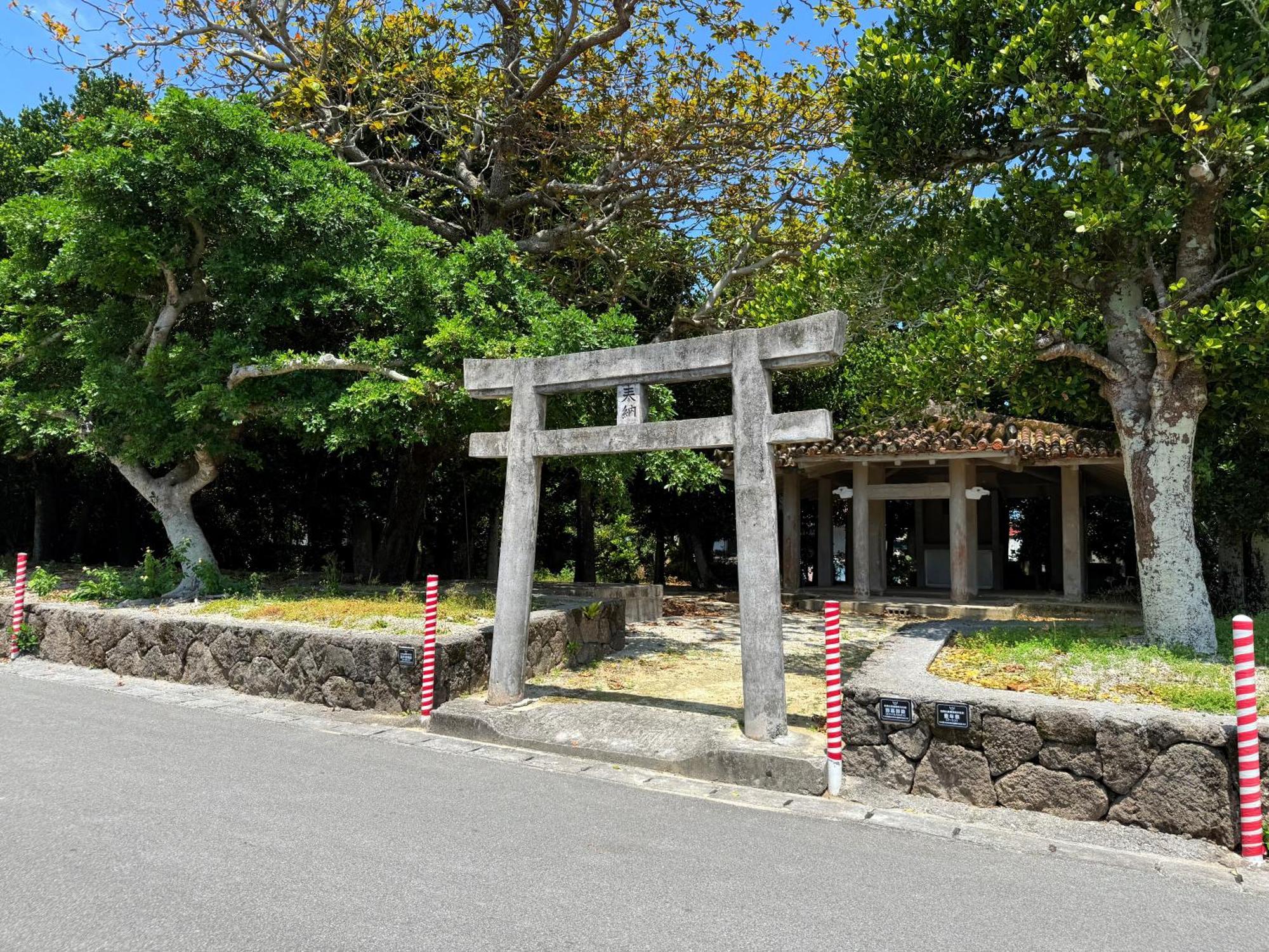 星降る夜と天然木の香りに包まれる新築癒しの隠れ家ishigaki Villa En えん Exteriör bild